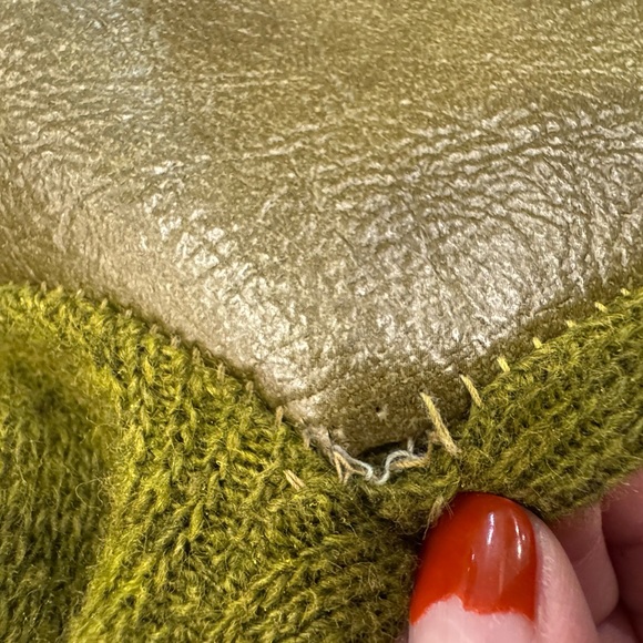 VTG 60’s Green Wool & Leather Cardigan Sweater Medium EUC See Measurements Flaws - Picture 7 of 9